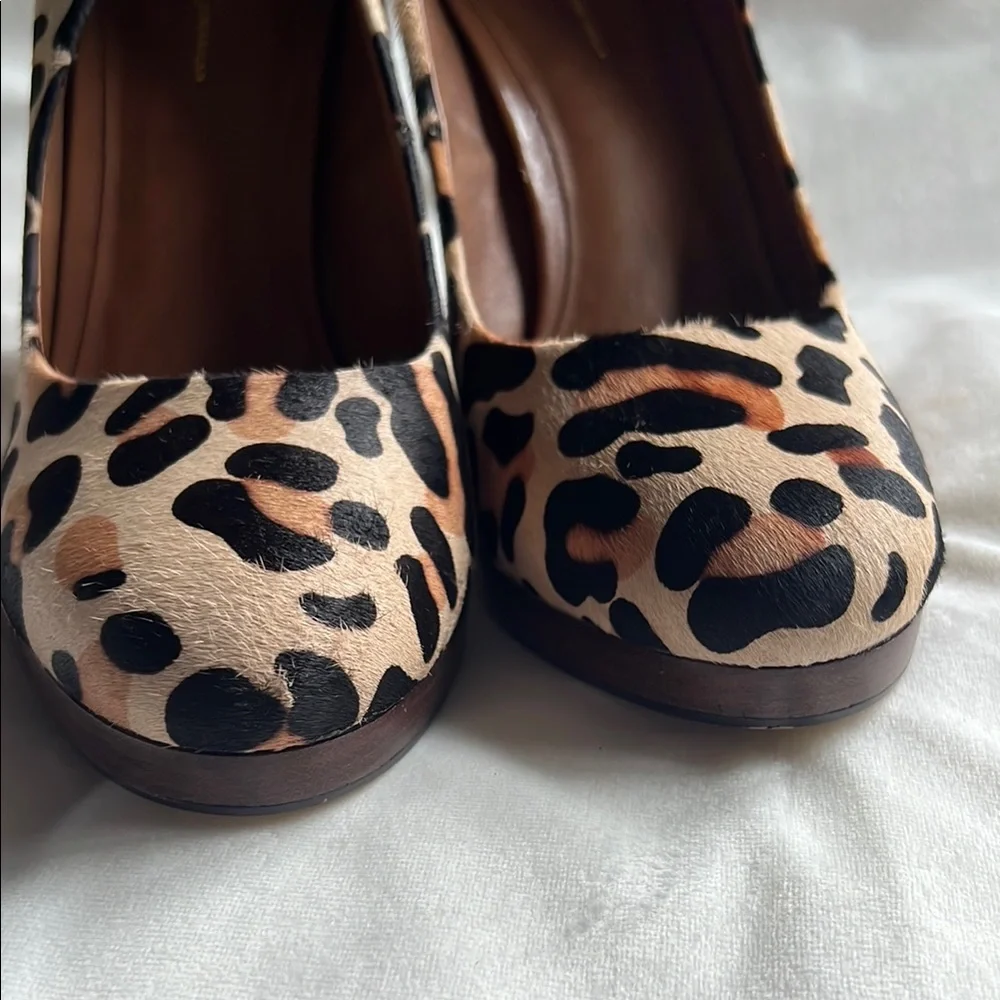 BCBGeneration Leopard Print Dania Calf Hair Pump - Picture 10 of 13